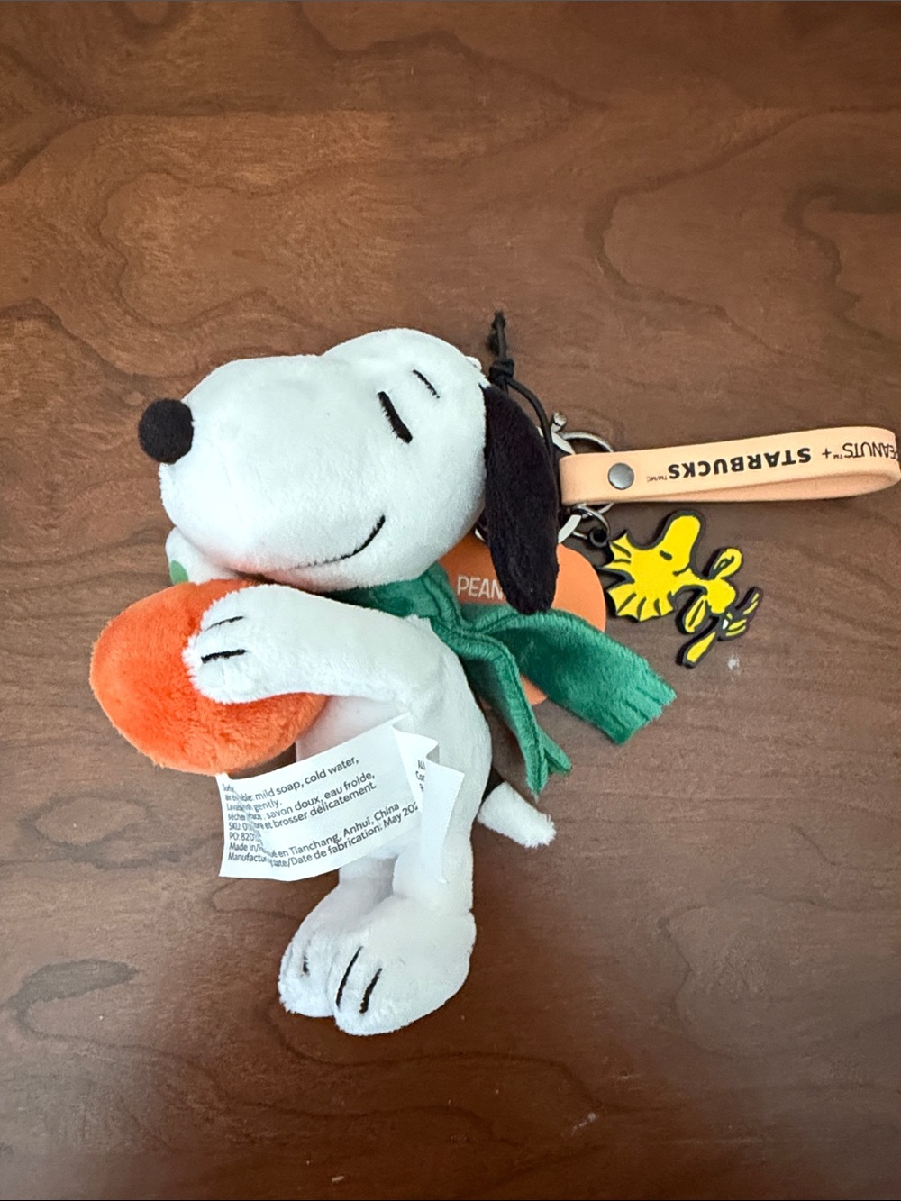 Starbucks x Snoopy Plush Toy Keychain - White & Green